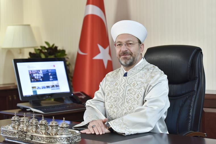 Diyanet İşleri Başkanı Prof. Dr. Ali ERBAŞ Görevine Başladı